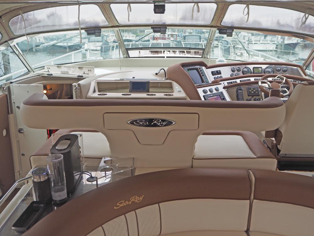 Stuurhuis, Accommodatie